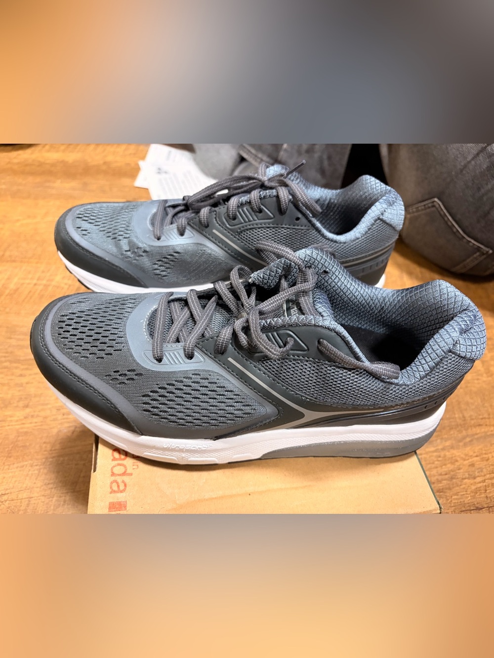 Brand New Men’s Cambrian Grey Graphite Sneakers